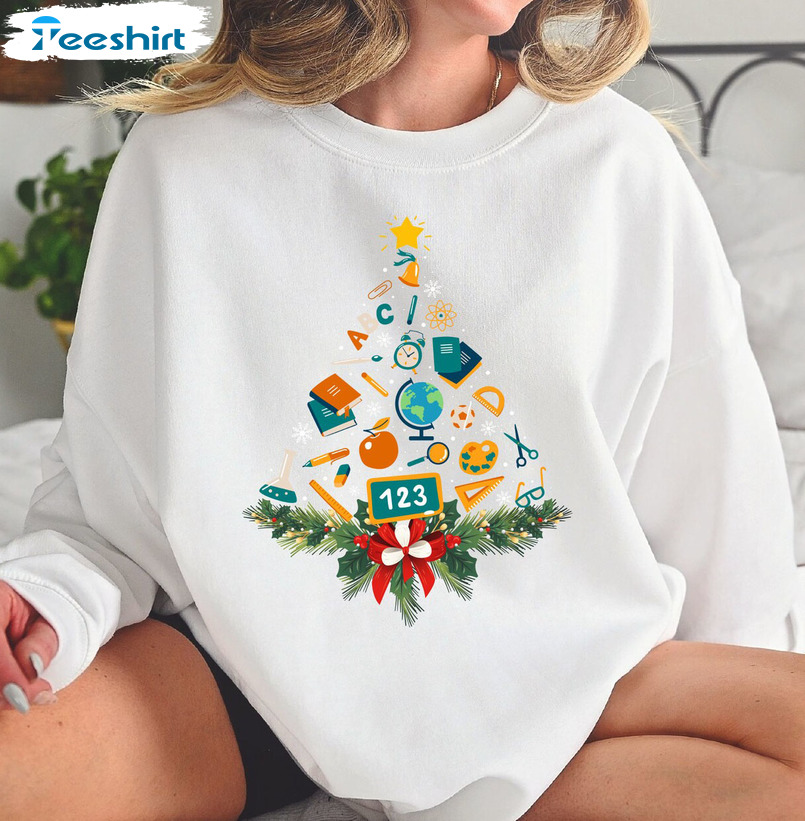 Book Tree Christmas Shirt – Christmas Tree Tee Tops Long Sleeve Vintage Design