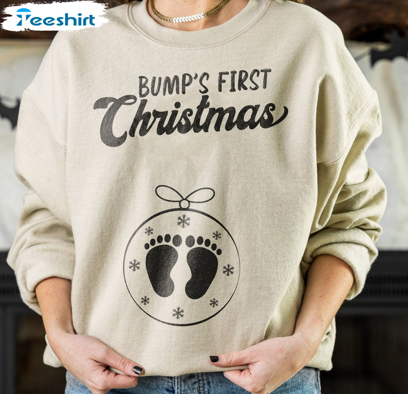 Bump’s First Christmas Shirt, Pregnancy Announcement Tee Tops Short Sleeve