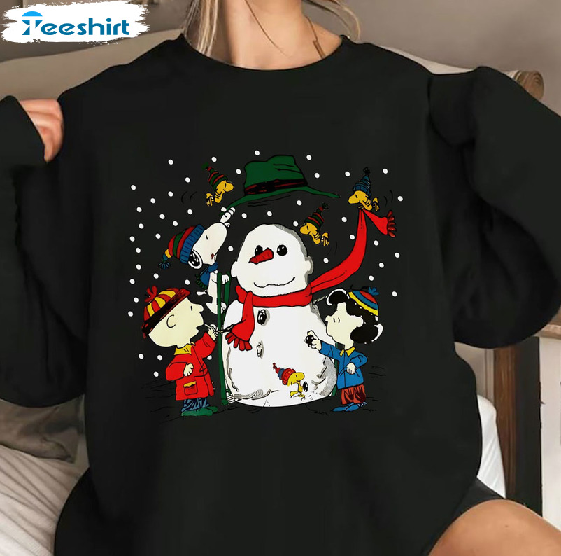 Charlie Brown Snowman Shirt – Snoopy Dog Christmas Unisex T-shirt Sweater