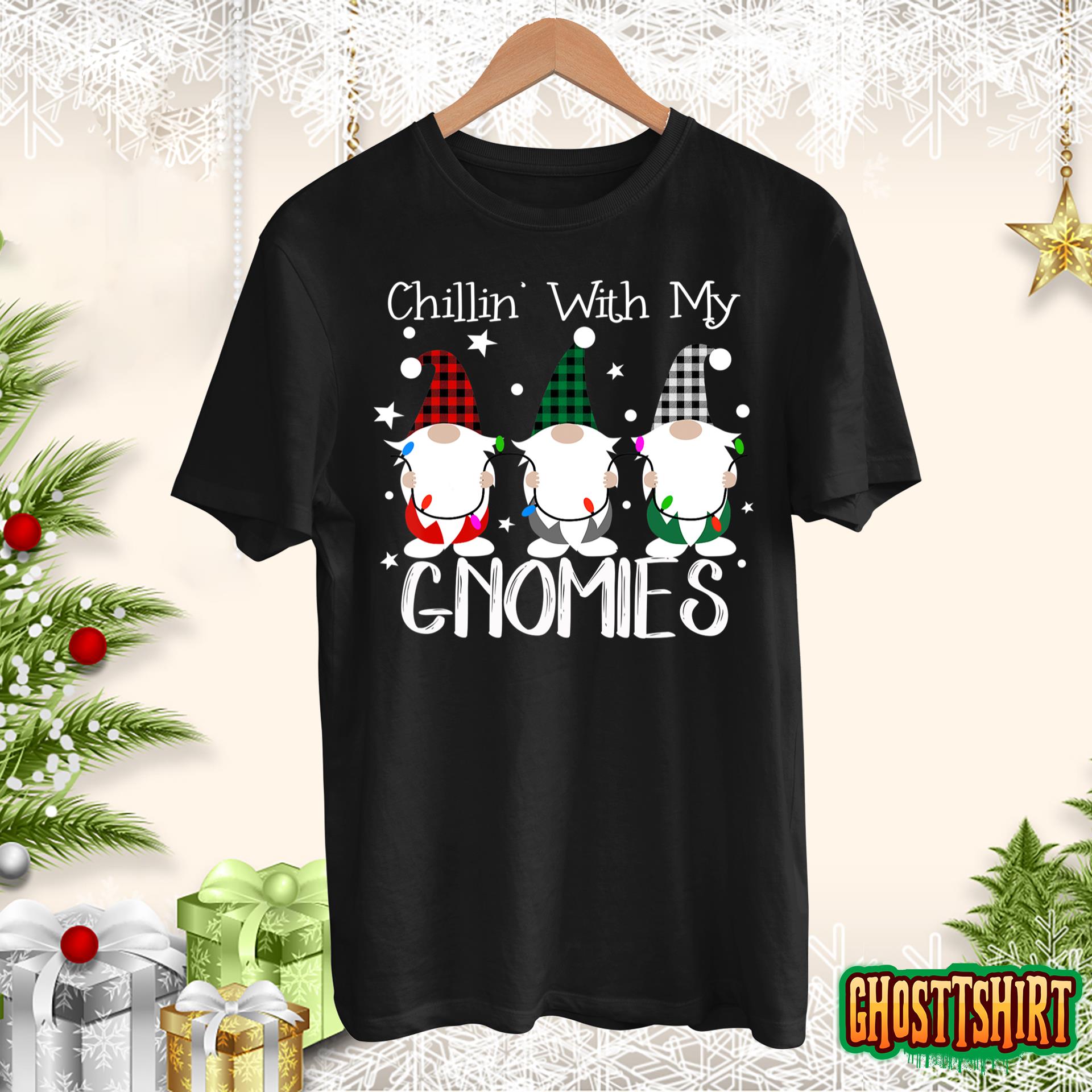 Chillin With My Gnomies Christmas Pamajas Family Funny Xmas Sweatshirt