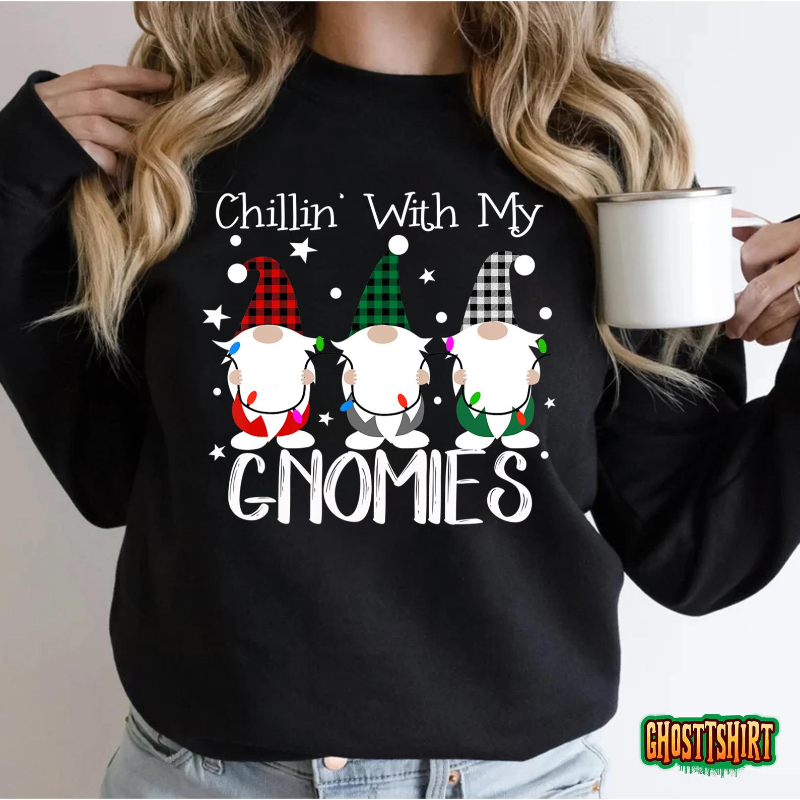 Chillin With My Gnomies Christmas Pamajas Family Funny Xmas Sweatshirt