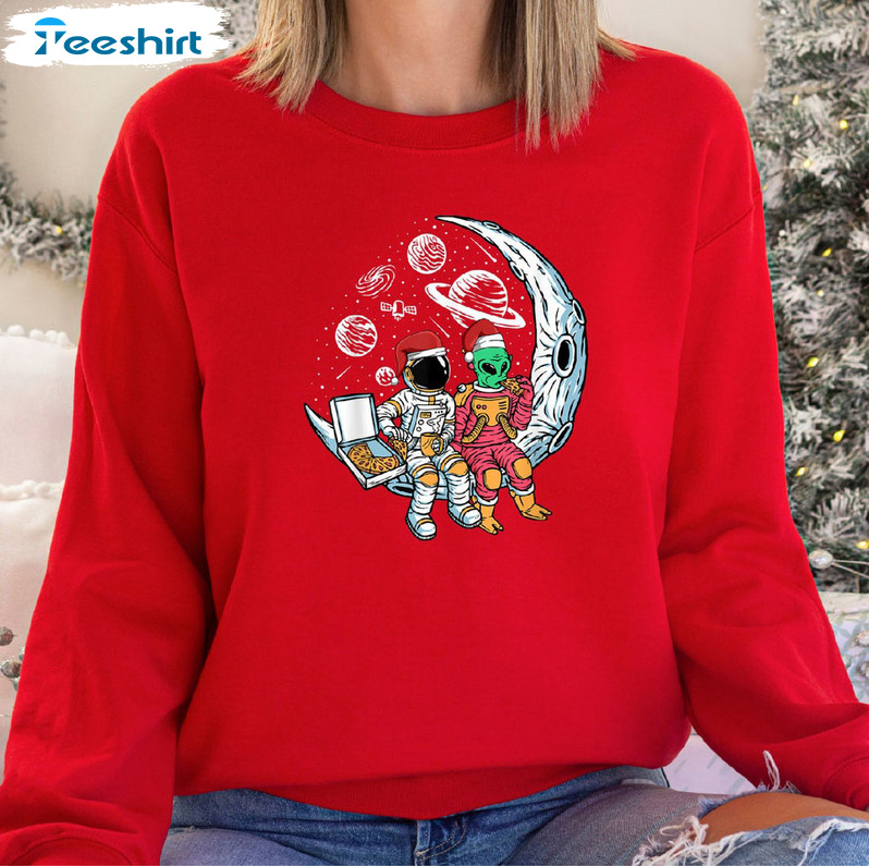 Christmas Alien Astronaut Sweatshirt, Funny Xmas Short Sleeve Unisex Hoodie