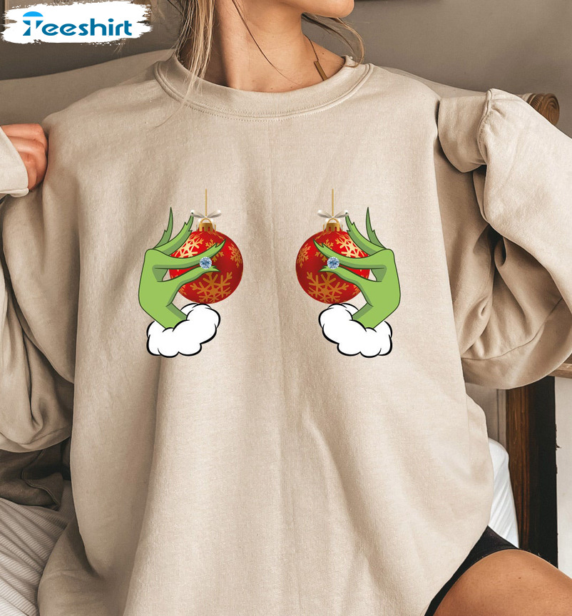 Christmas Boobies Shirt – Christmas Wreath Crewneck Sweatshirt