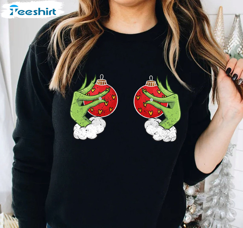 Christmas Boobies Shirt – Grinch’s Hand Is On The Breast Tee Tops Crewneck