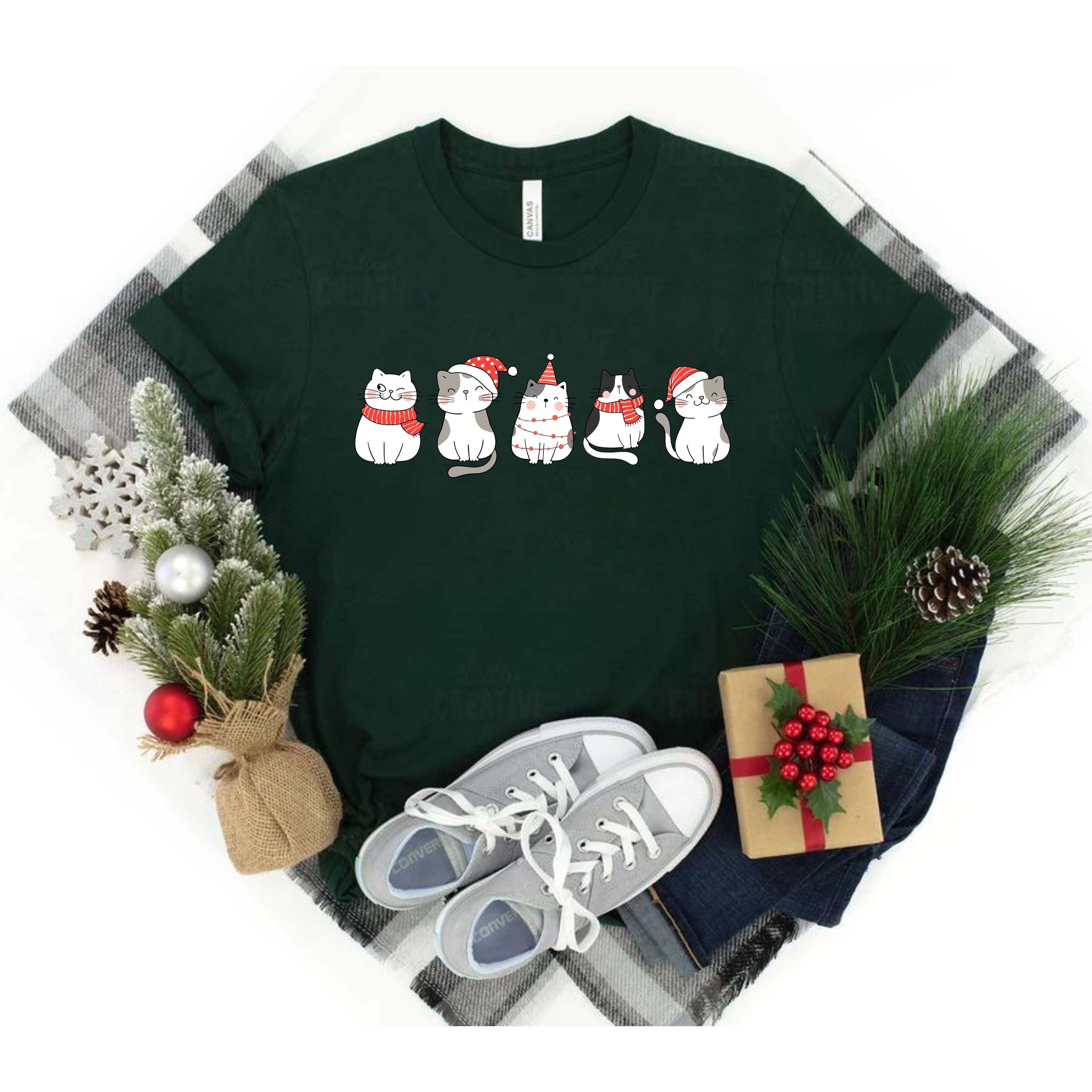 Christmas Cat Unisex T-Shirt