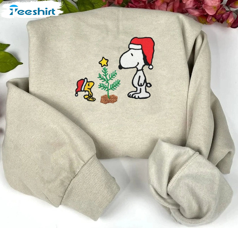 Christmas Embroidered Sweatshirt – Trending Design Unisex Hoodie