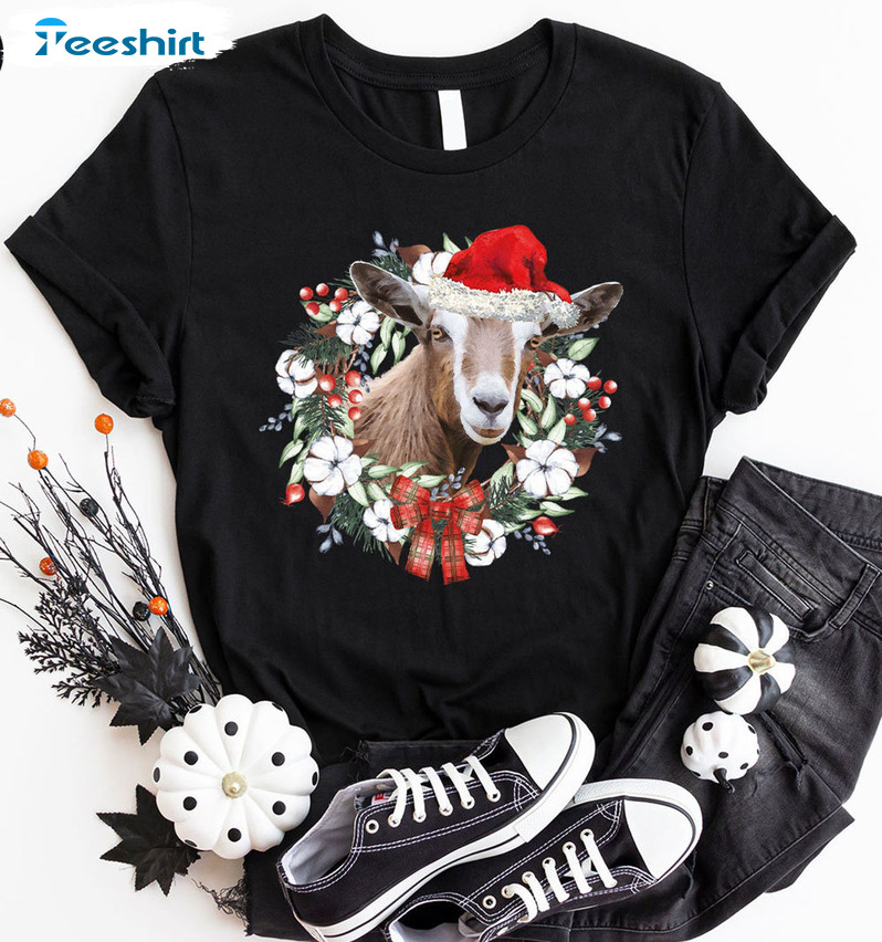 Christmas Goat Shirt – Mistletoe Holiday Farm Short Sleeve Tee Tops