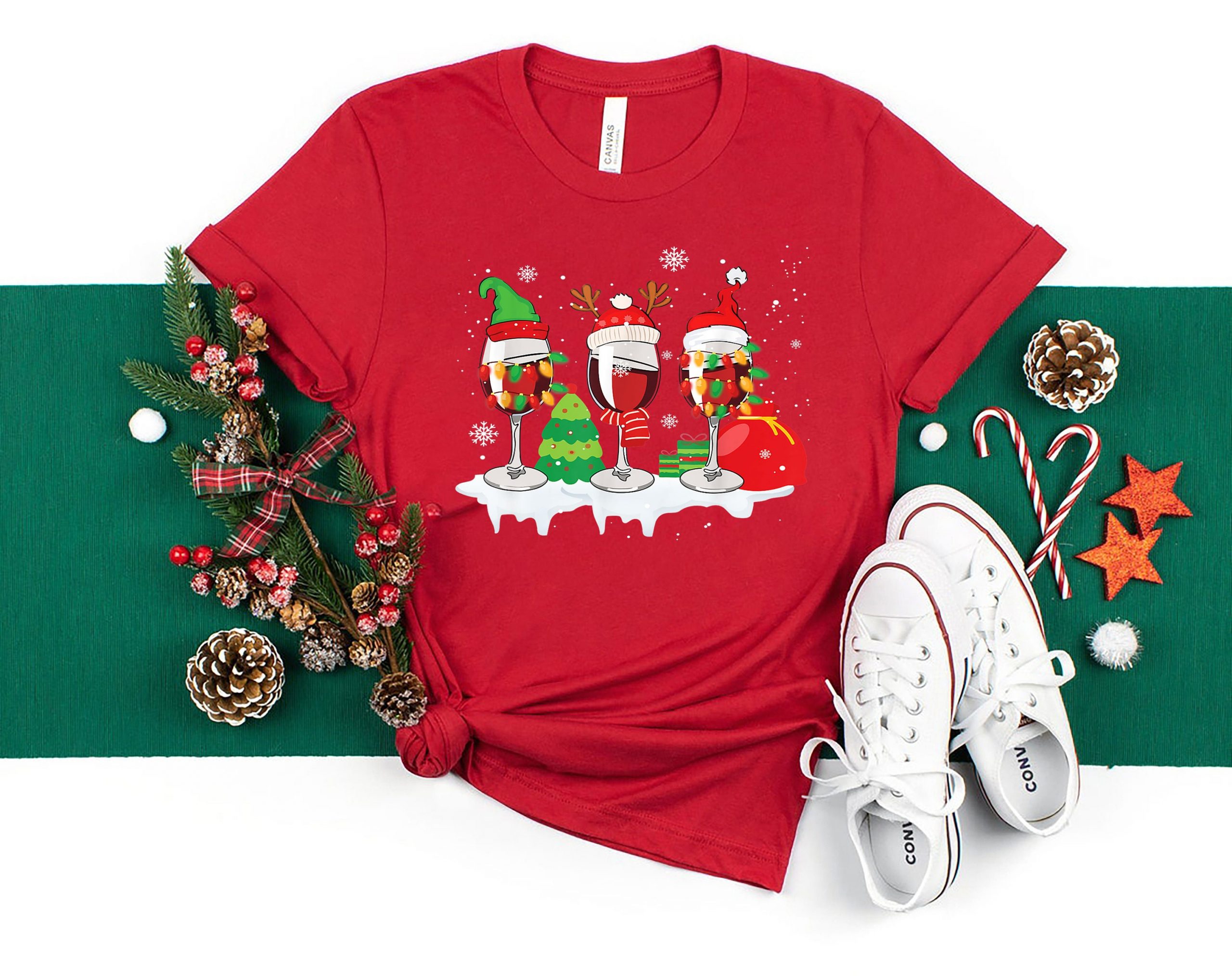 Christmas Red Wine Glass Santa Hat Xmas T-Shirt