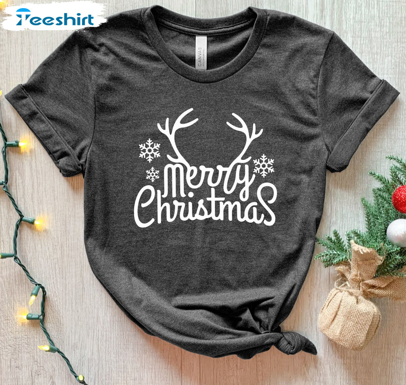 Christmas Reindeer Shirt, Christmas Crewneck Unisex T-shirt For Family