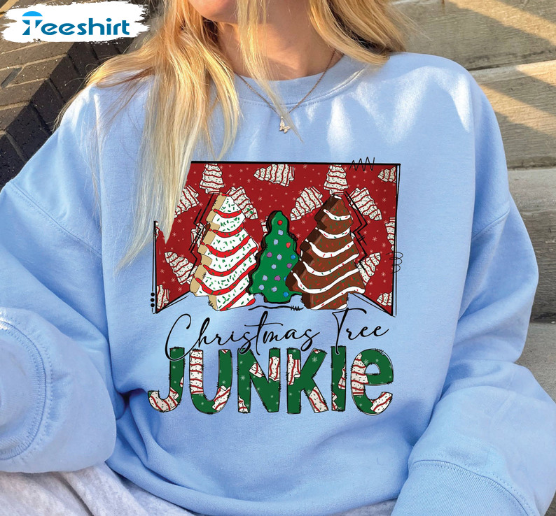 Christmas Tree Junkie Sweatshirt, Christmas Tree Vintage Unisex T-shirt Sweatshirt