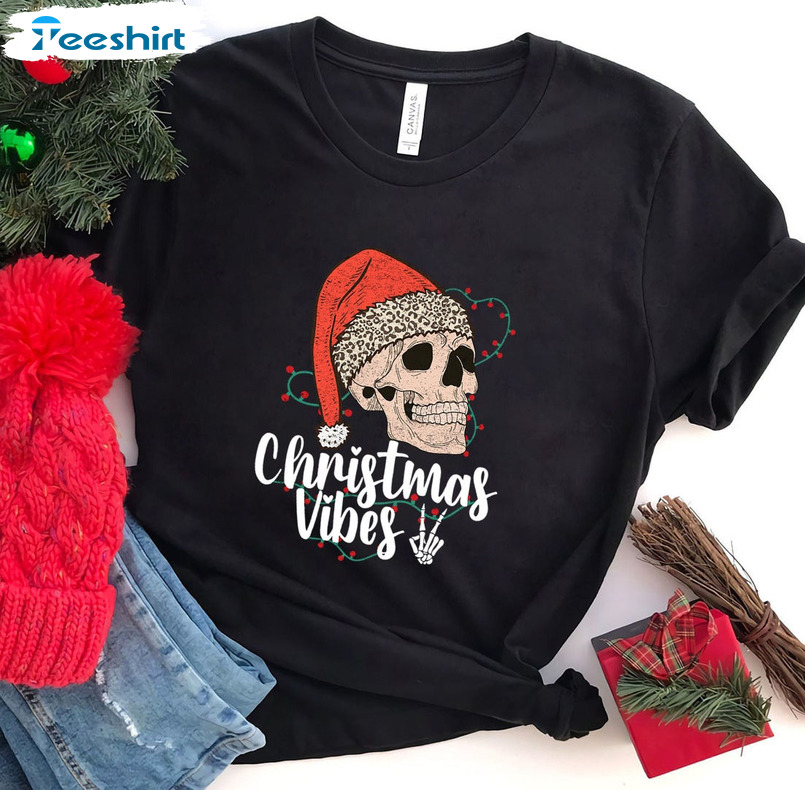 Christmas Vibes Shirt – Christmas Skull Unisex T-shirt Tee Tops