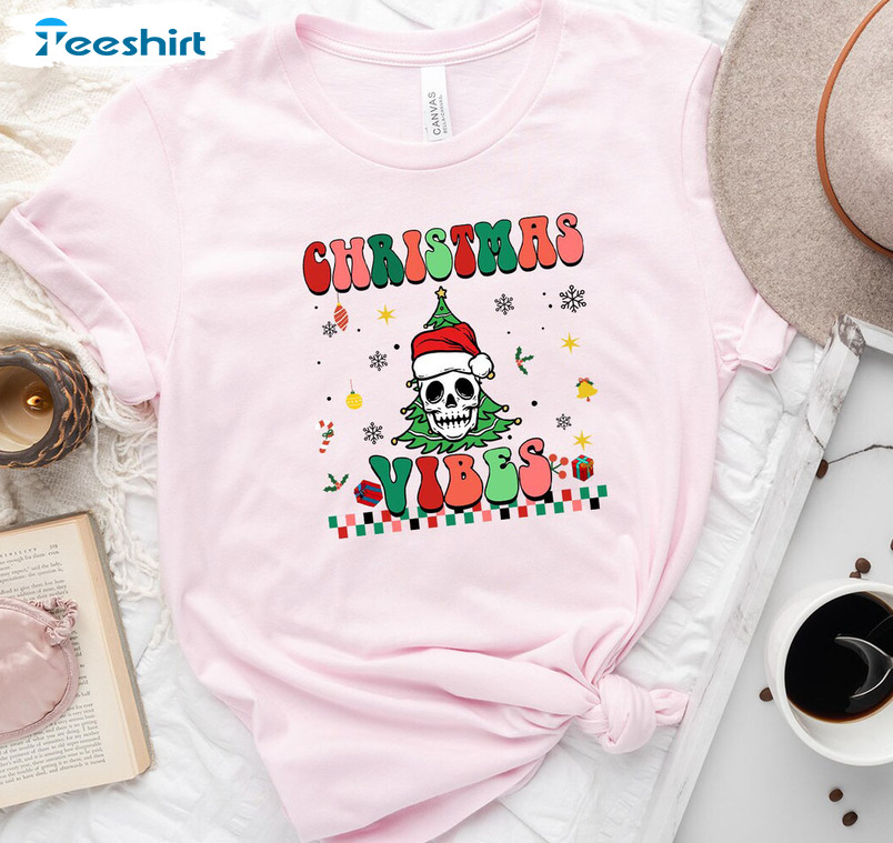 Christmas Vibes Shirt, Funny Christmas Skull Sweatshirt Short Sleeve