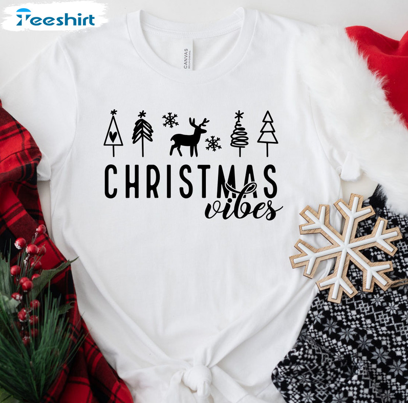 Christmas Vibes Sweatshirt – Winter Holiday Short Sleeve Hoodie