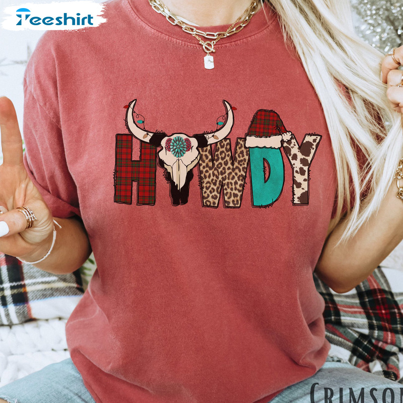 Cowboy Christmas Shirt – Howdy Christmas Comfort Crewneck Short Sleeve