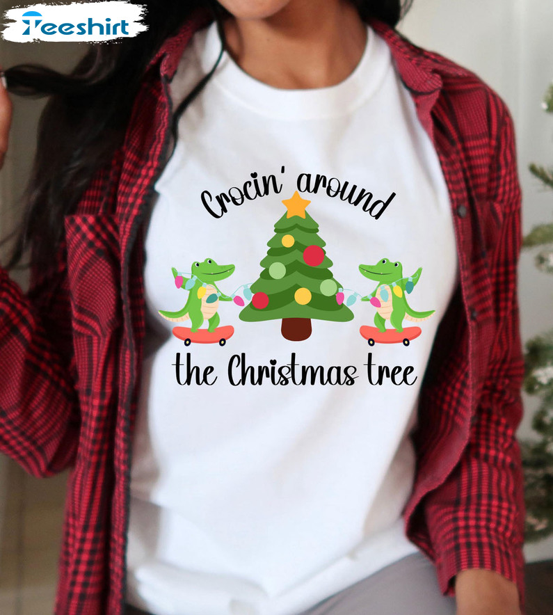 Crocin Around The Christmas Tree Sweatshirt, Funny Crocodile Long Sleeve Unisex Hoodie