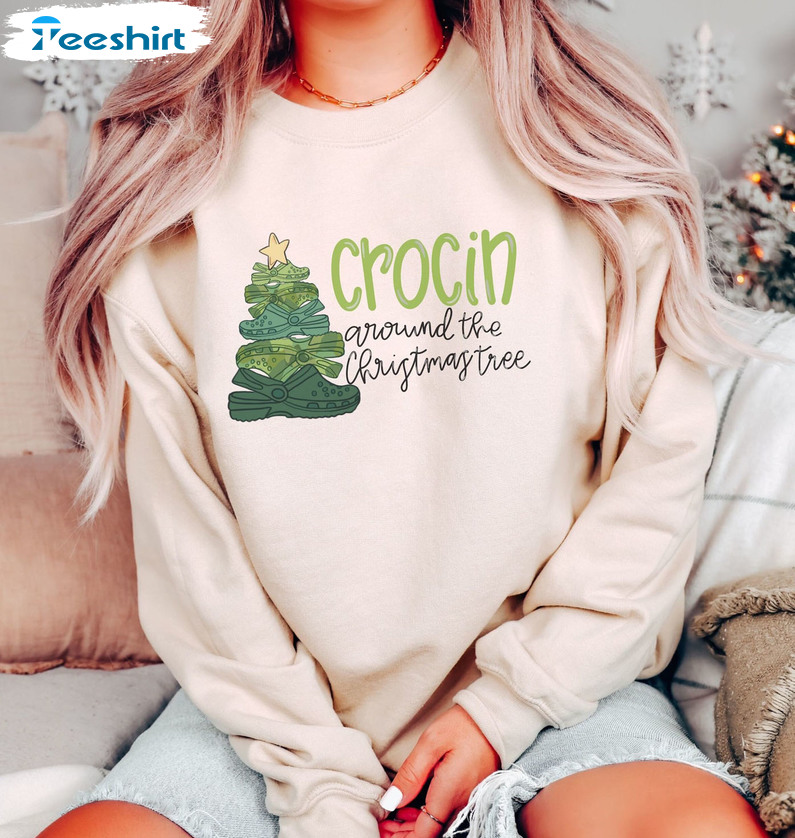 Crocin Around The Christmas Tree Vintage Tee Tops Crewneck