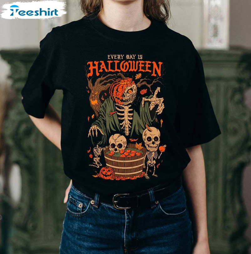 Every Day Is Halloween Vintage Shirt, Retro Style Halloween Tee Tops Short Sleeve