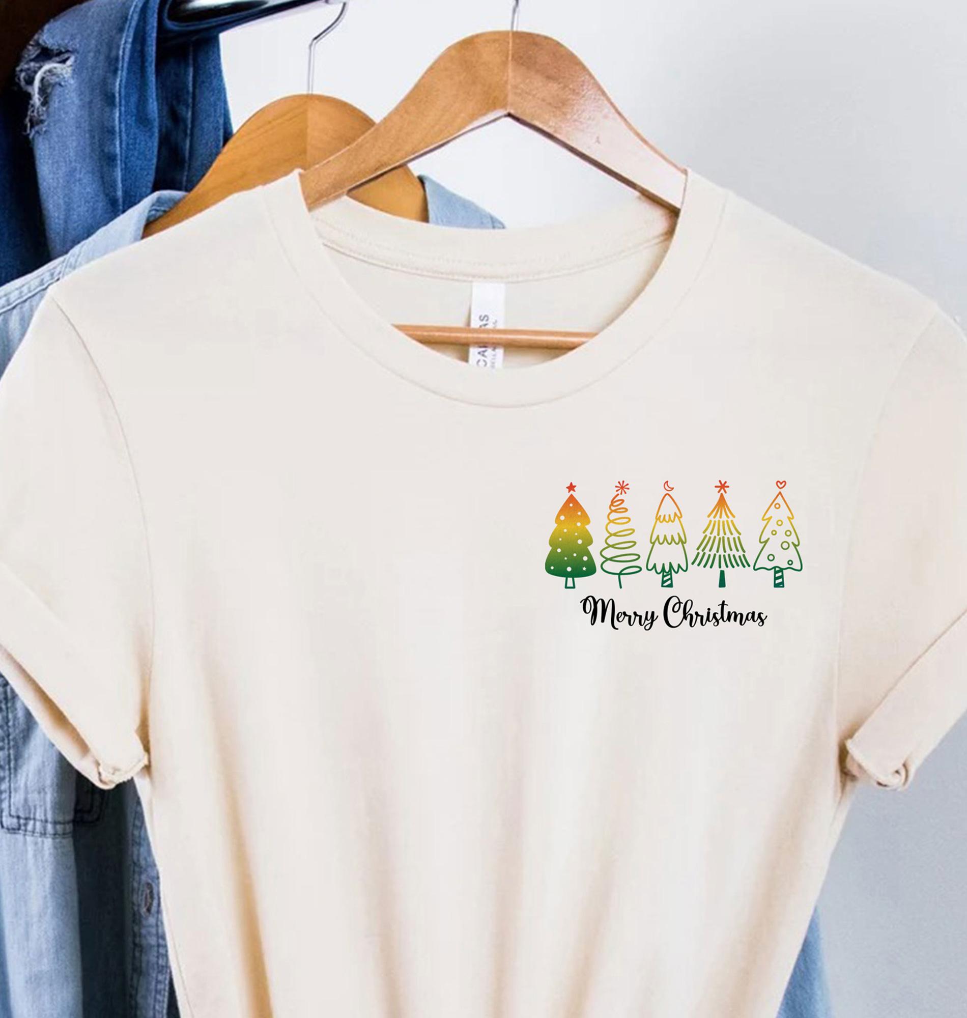 Festive Gradient Merry Xmas Shirt by HolidayShirts Festive Gradient Merry Xmas Shirt by HolidayShirts