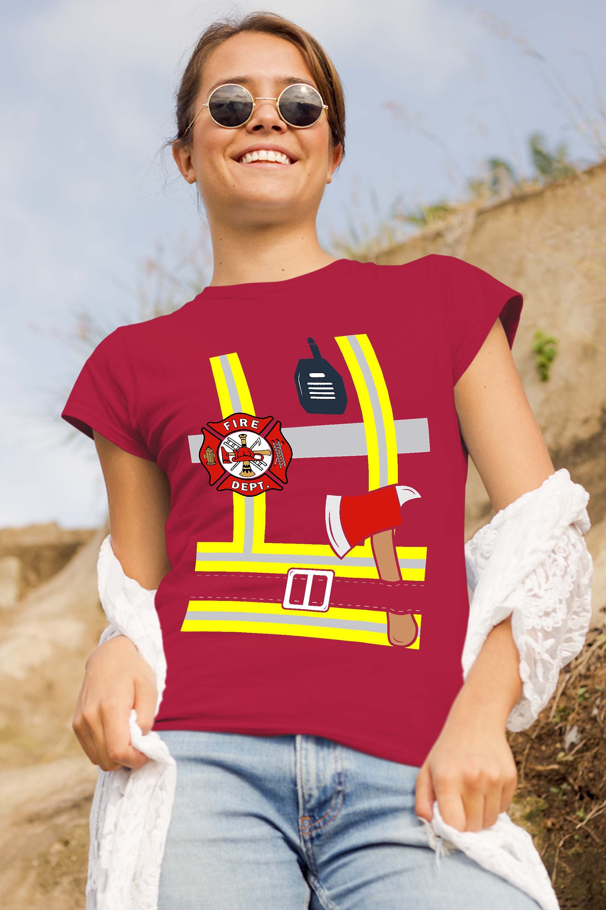 Firefighter Funny Fireman Gear Quick Halloween Costume T-Shirt