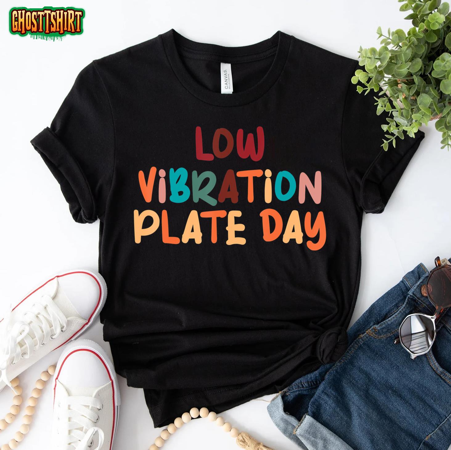 Funny Low Vibration Plate Day Thanksgiving Day Dinner T-Shirt