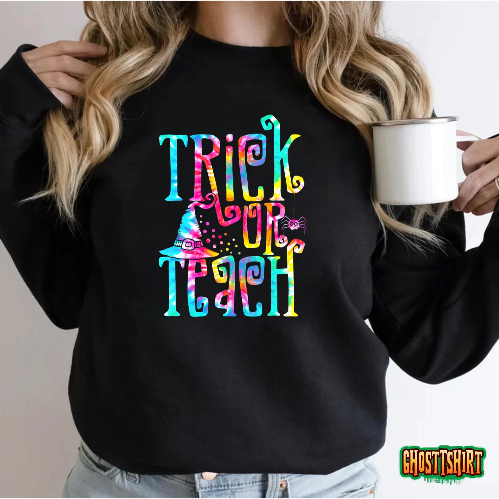 Halloween 2022 Trick or Teach Tie Dye Teacher Witch Hat T-Shirt