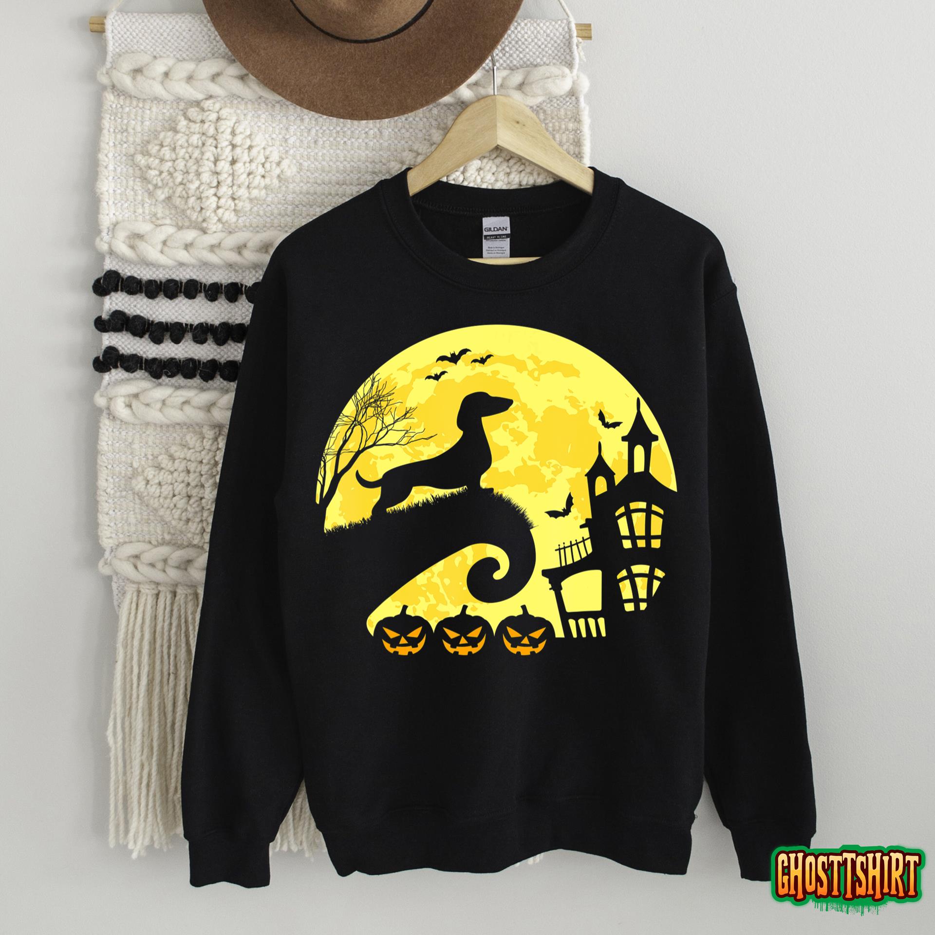 Halloween Dachshund Weenie Wiener Moonshine Sausage Dog T-Shirt