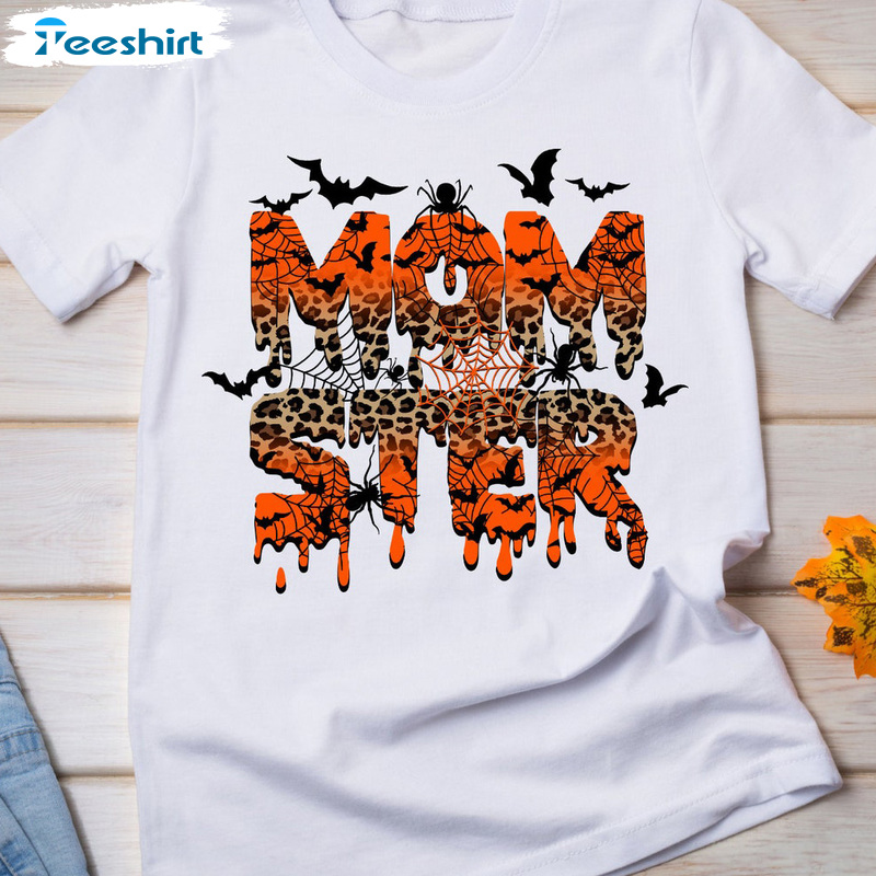 Halloween Momster Sweatshirt, Spooky Season Tee Tops, Halloween Bat Colorful Dessign For Mom