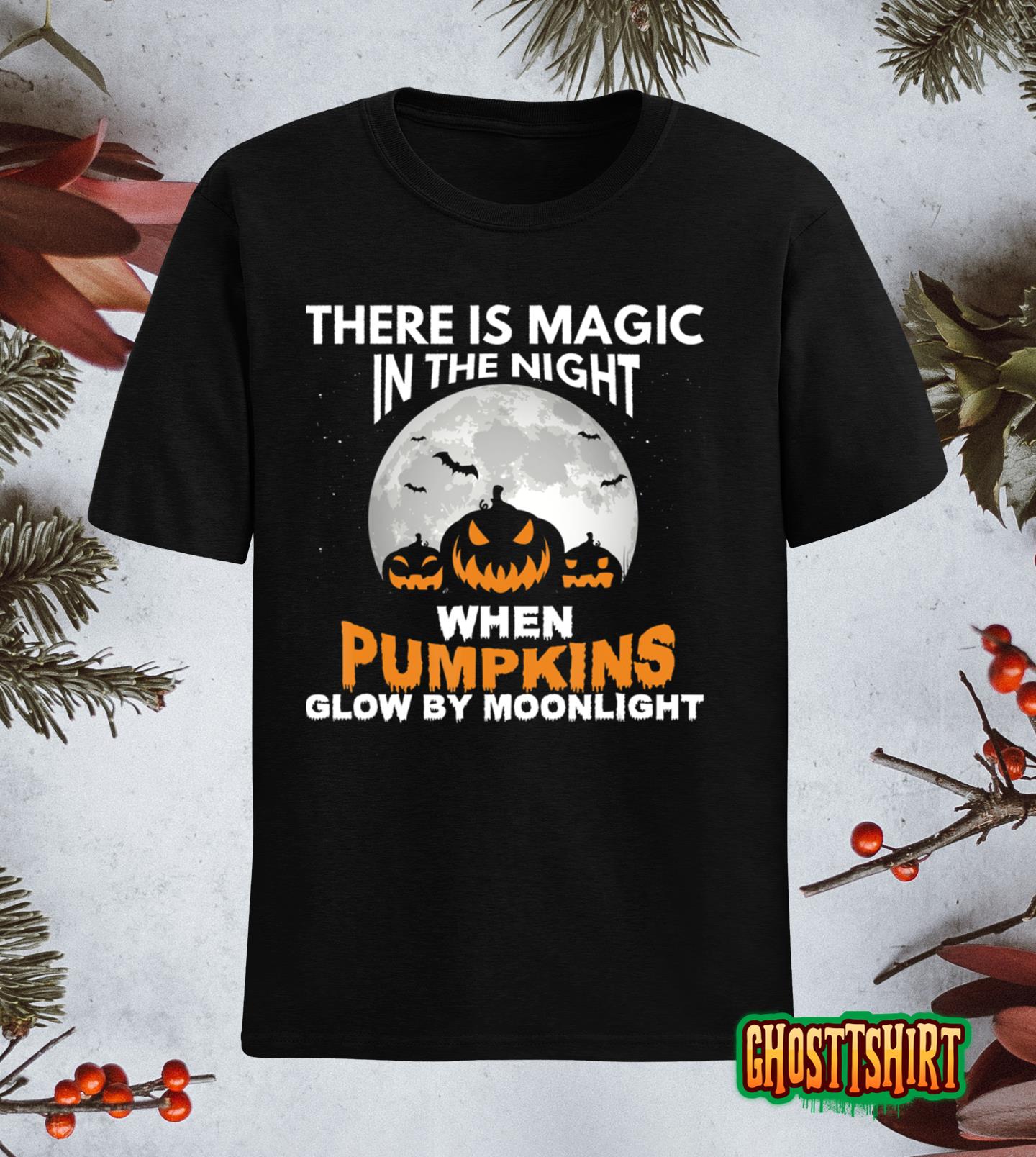 Halloween Pumpkins Magic In The Night Glow By Moonlight Classic T-Shirt