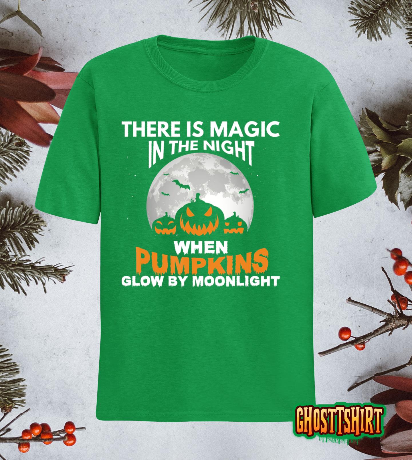 Halloween Pumpkins Magic In The Night Glow By Moonlight Classic T-Shirt