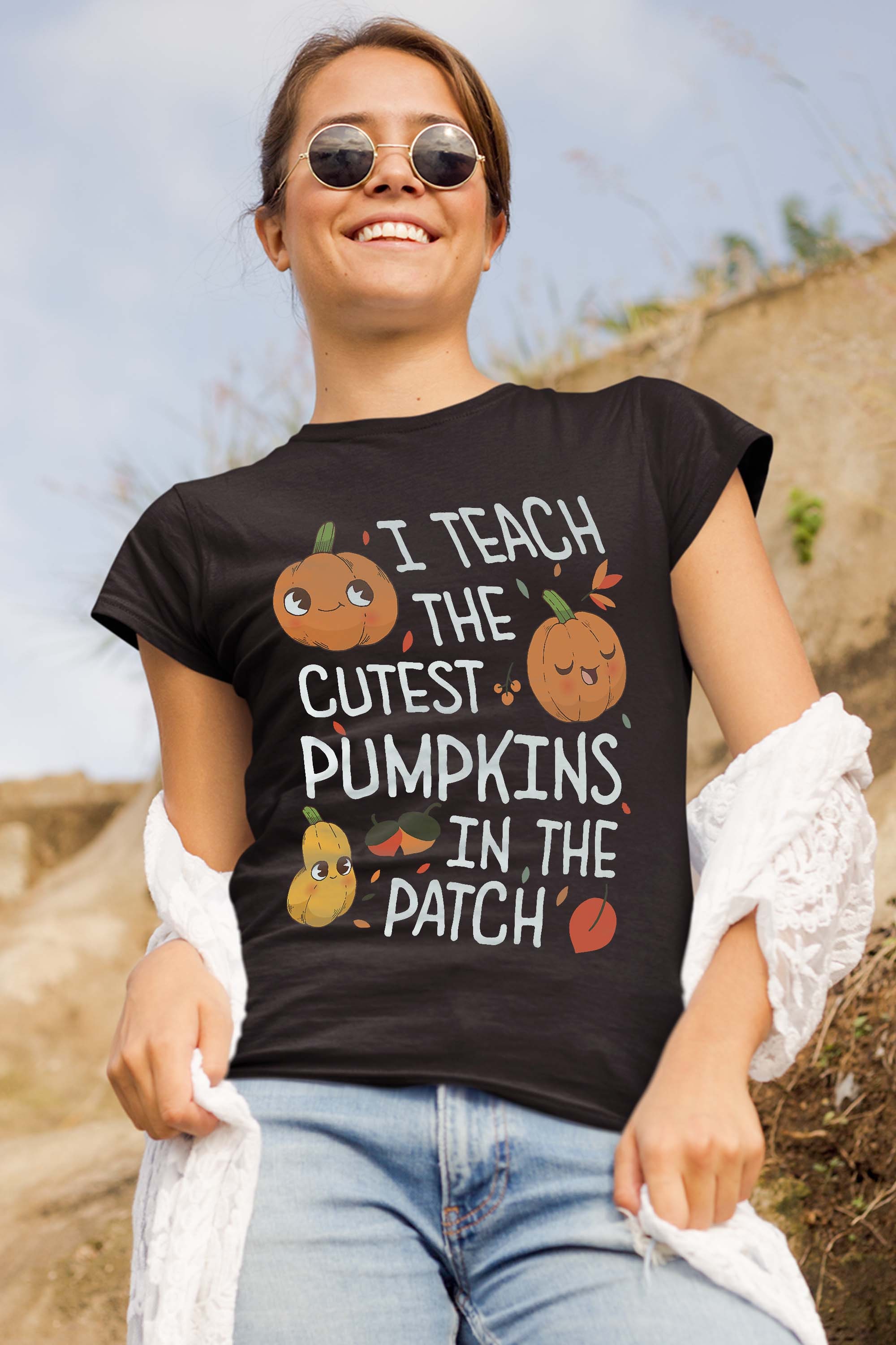 Halloween Teacher Costume Pumpkin Patch Kindergarten Women T-Shirt