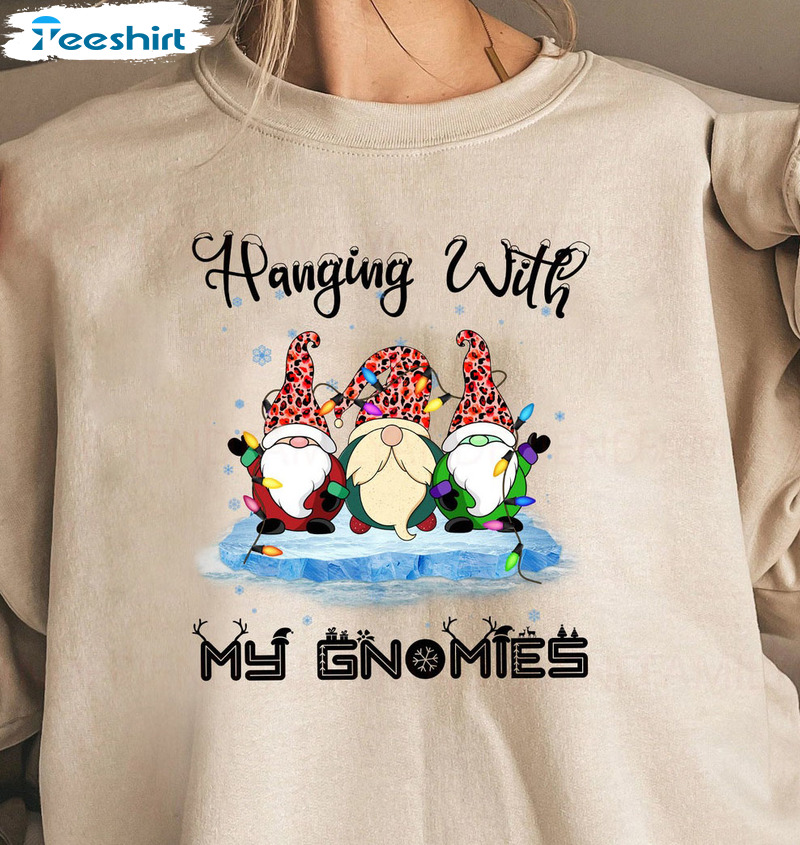 Hanging With My Gnomies Christmas Leopard Short Sleeve Crewneck