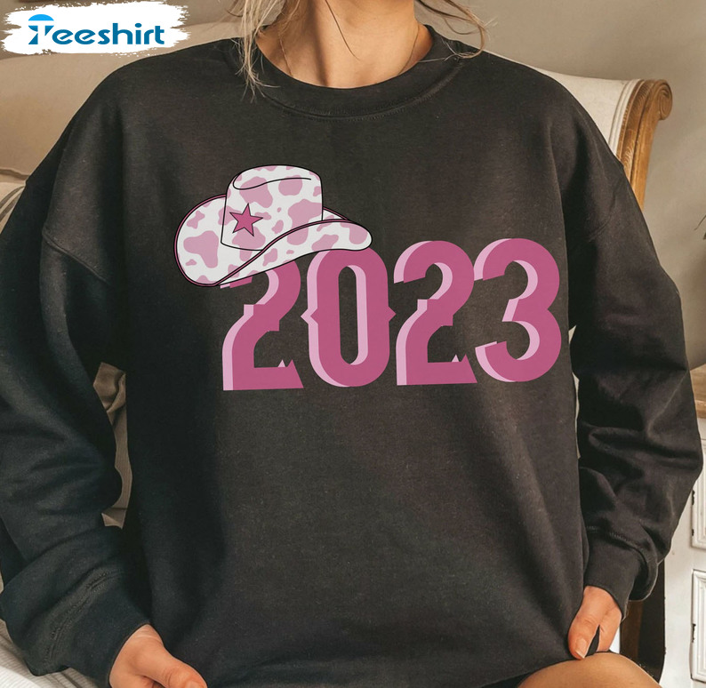 Howdy 2023 Shirt, Christmas Cowgirl Sweatshirt Short Sleeve