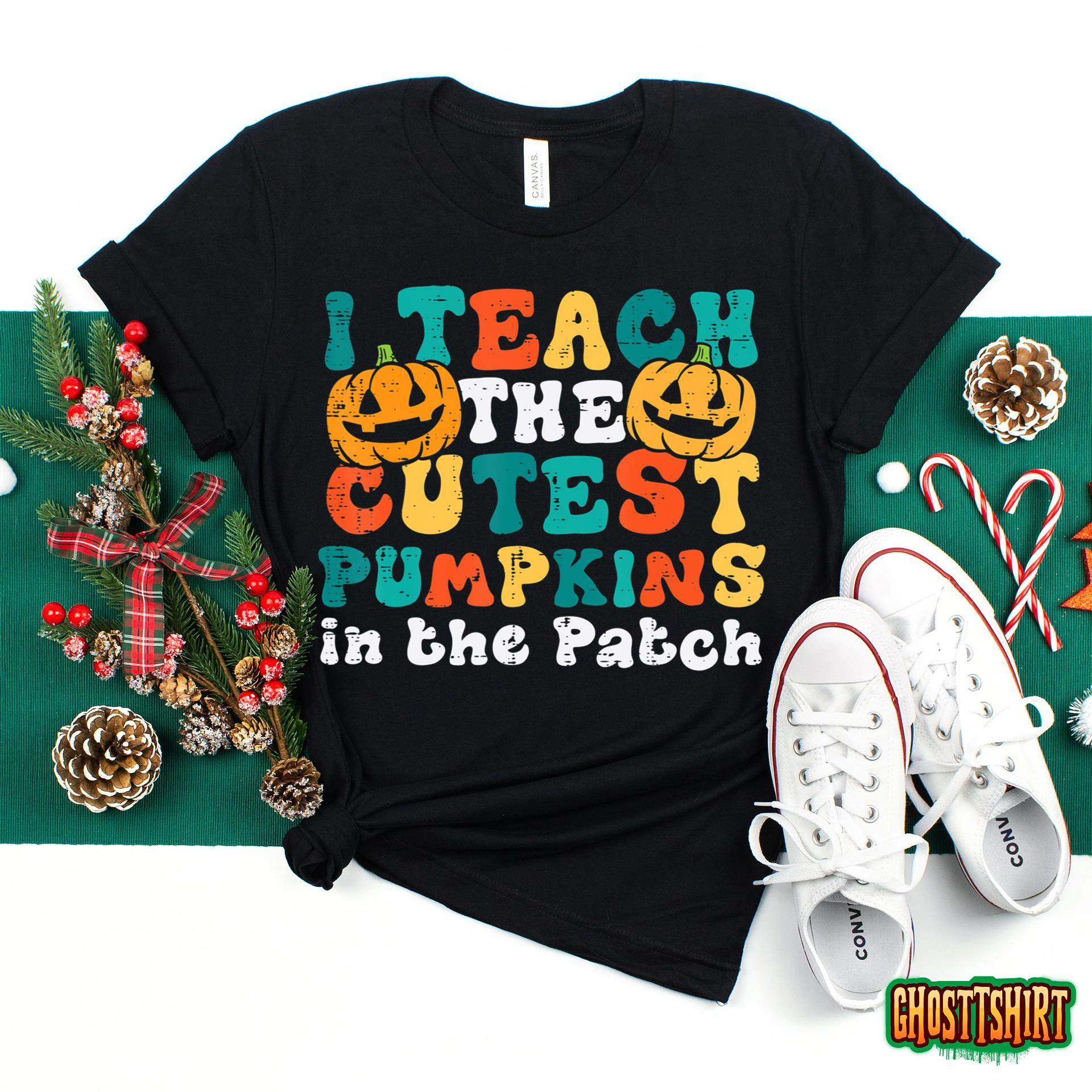 I Teach The Cutest Pumpkins Retro Groovy Halloween Teacher T-Shirt