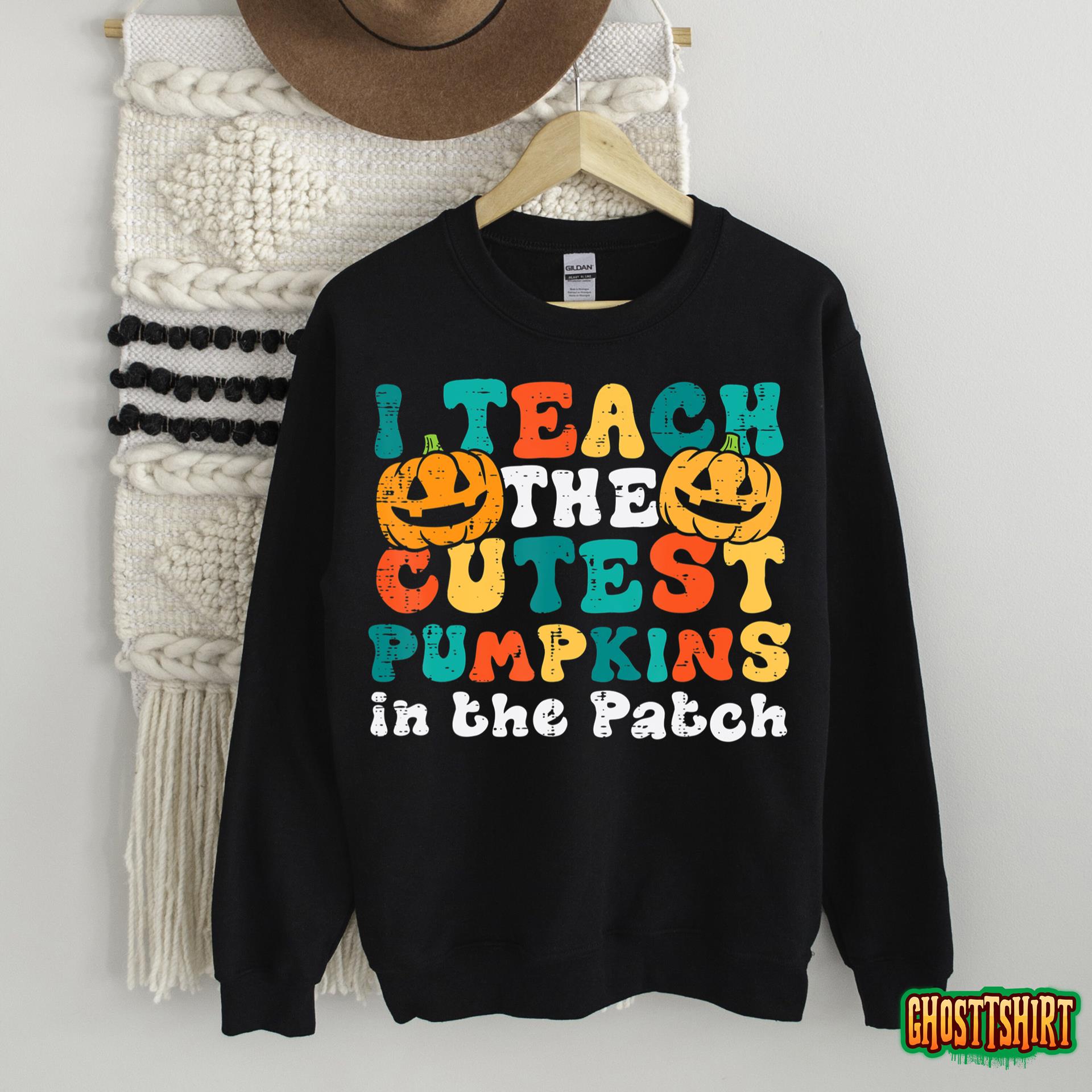 I Teach The Cutest Pumpkins Retro Groovy Halloween Teacher T-Shirt