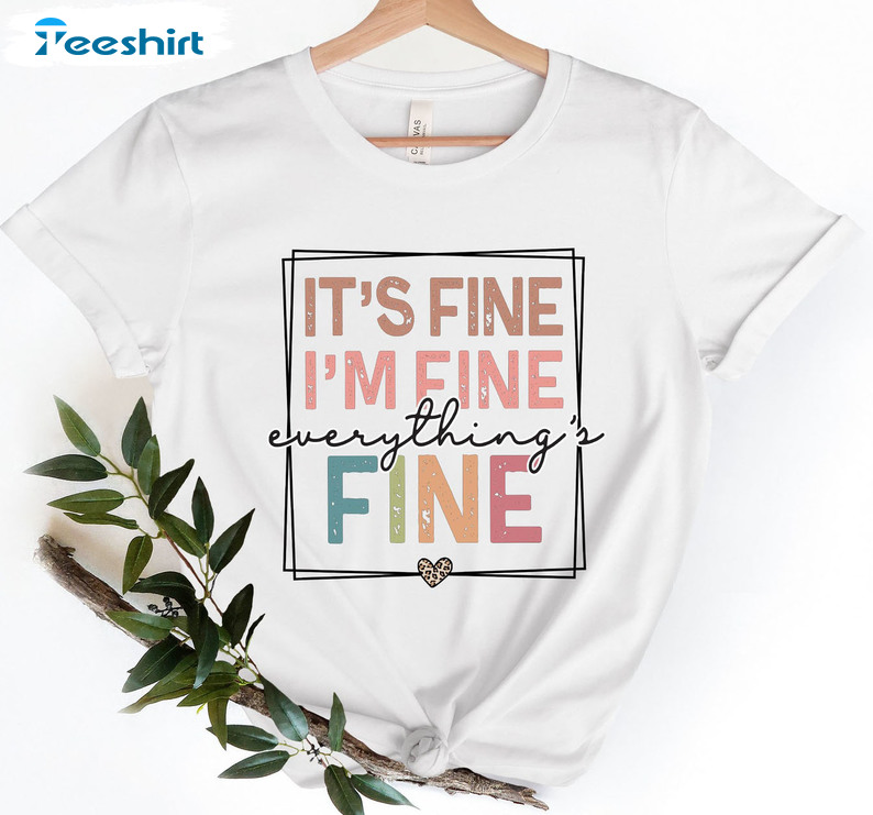 I’m Fine Everything Is Fine Shirt, Funny Christmas Crewneck Unisex Hoodie