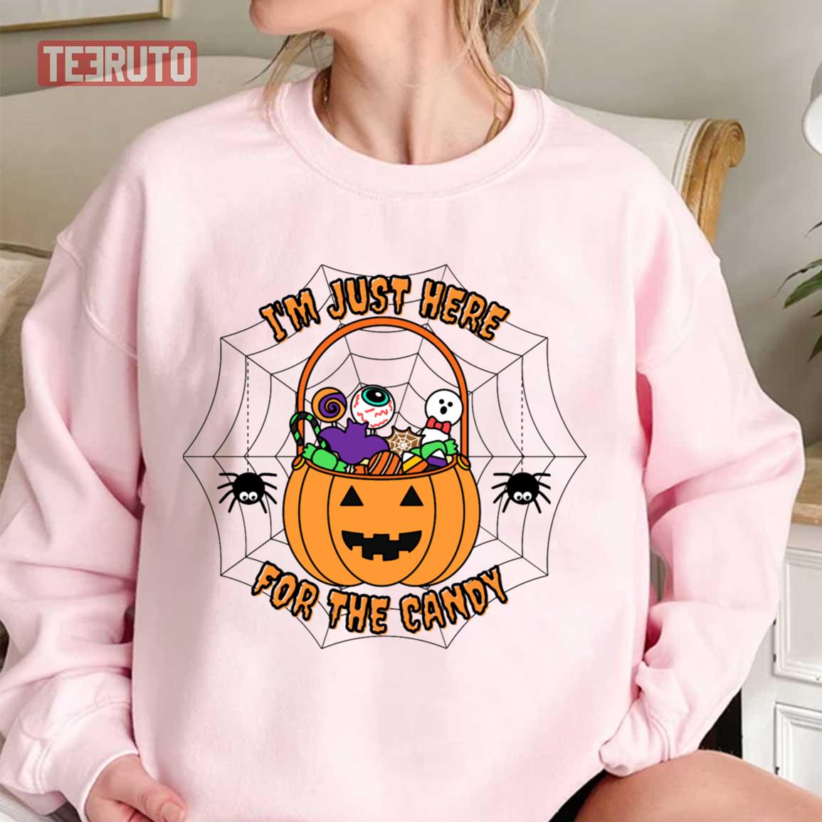 I’m Just Here For The Candy Funny Pun Halloween Unisex T-Shirt