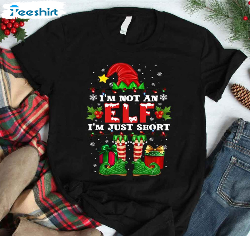 I’m Not An Elf Just Short Shirt, Christmas Unisex Hoodie Sweatshirt Vintage Style