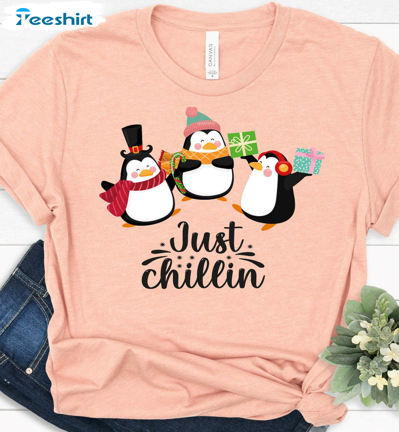 Just Chillin’ Penguin Sweatshirt, Christmas Funny Unisex T-shirt Crewneck