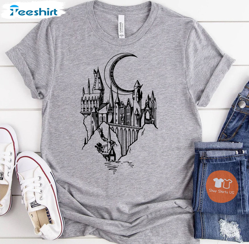 Magical Wizard Castle Shirt, Universal Christmas Short Sleeve Hoodie