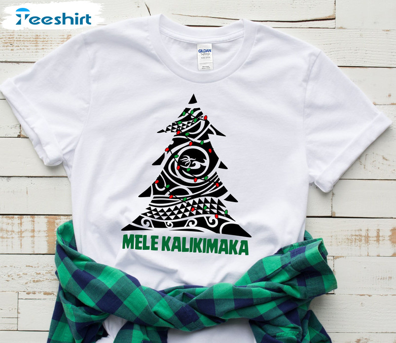 Mele Kalikimaka Shirt – Hawaiian Christmas Tree Short Sleeve Crewneck