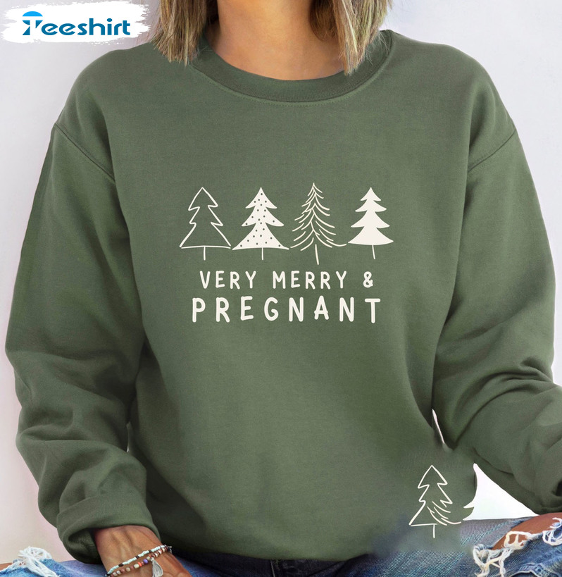 Merry And Pregnant Shirt – Christmas Winter Short Sleeve Unisex T-shirt