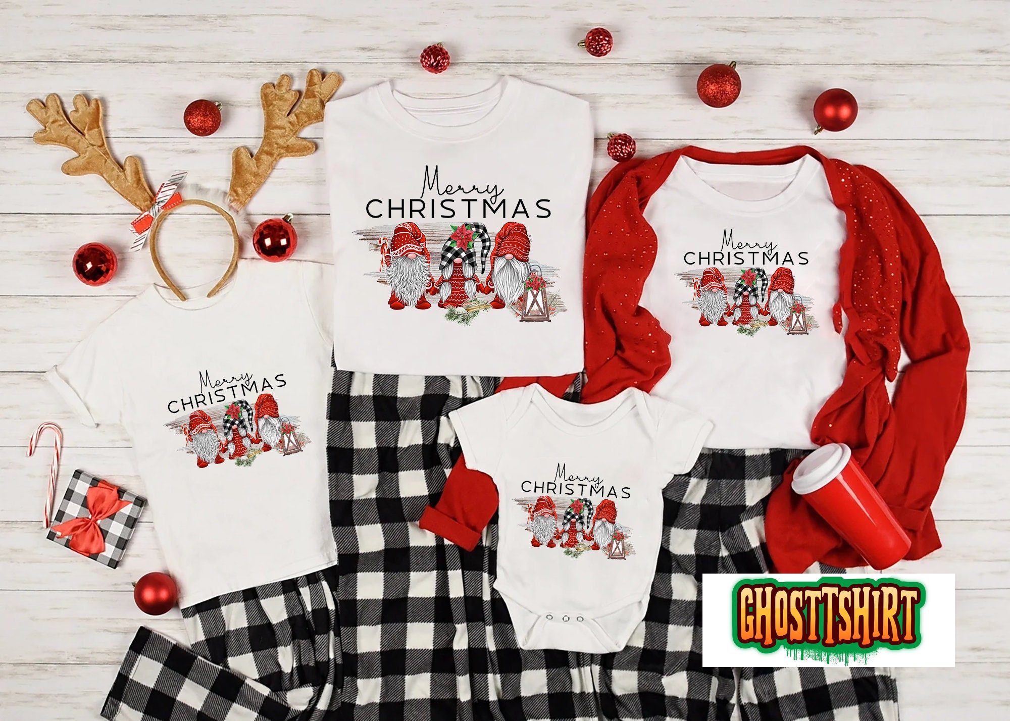 Merry Christmas Cute Gnomies Family Christmas T-Shirt