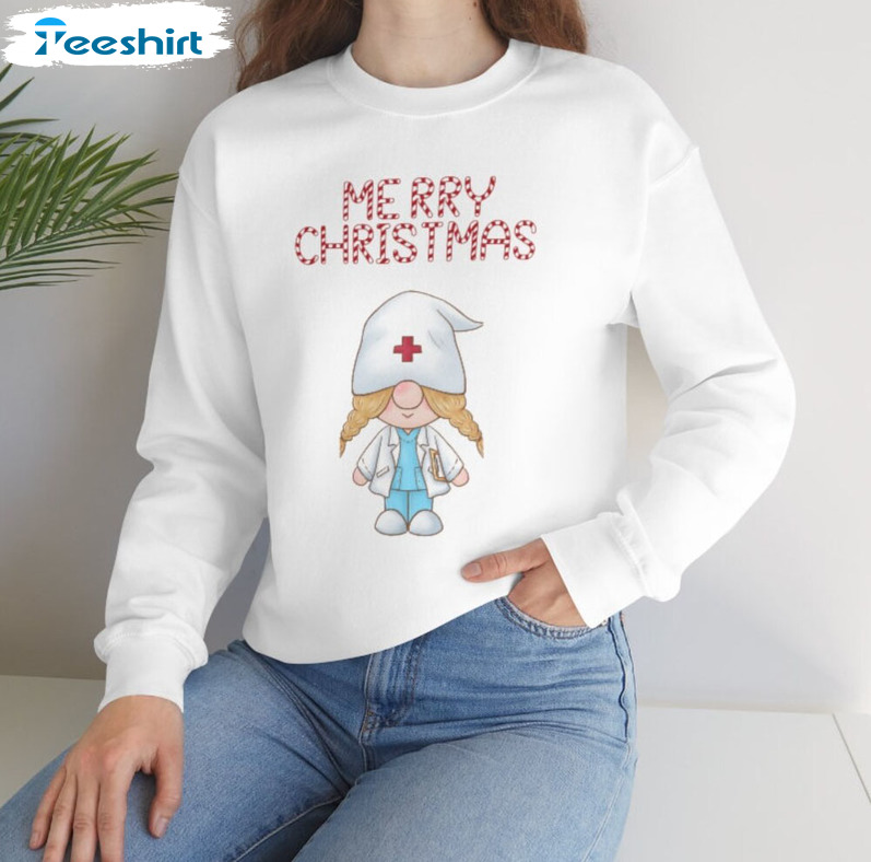 Nurse Christmas Sweatshirt – Medico Holiday Crewneck Short Sleeve