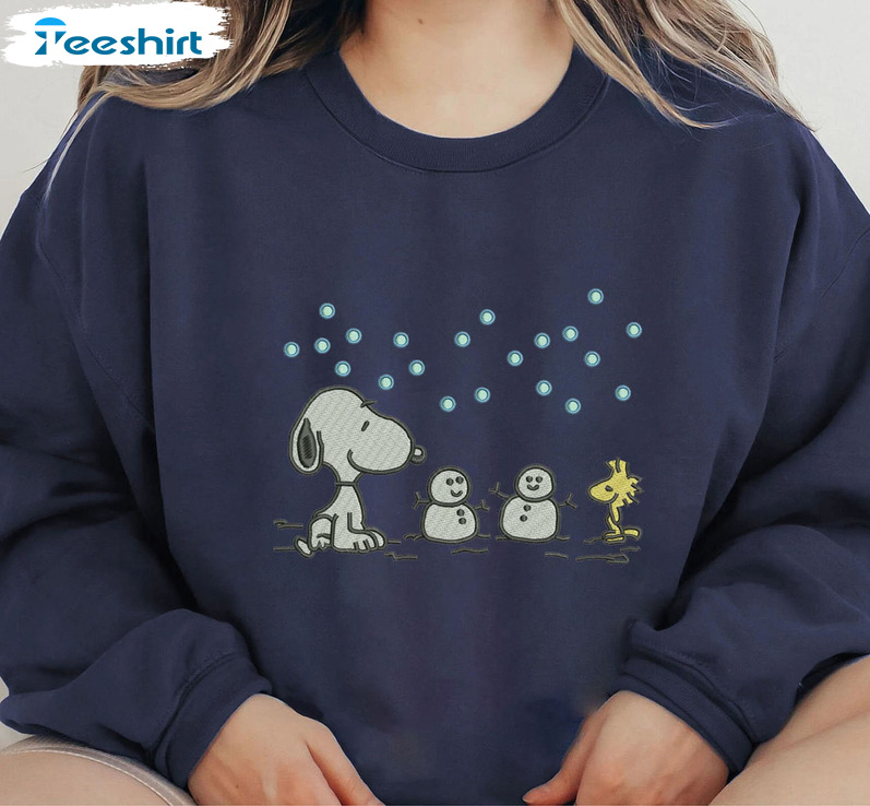 Peanuts Snoopy Christmas Shirt, Vintage Short Sleeve Unisex Hoodie