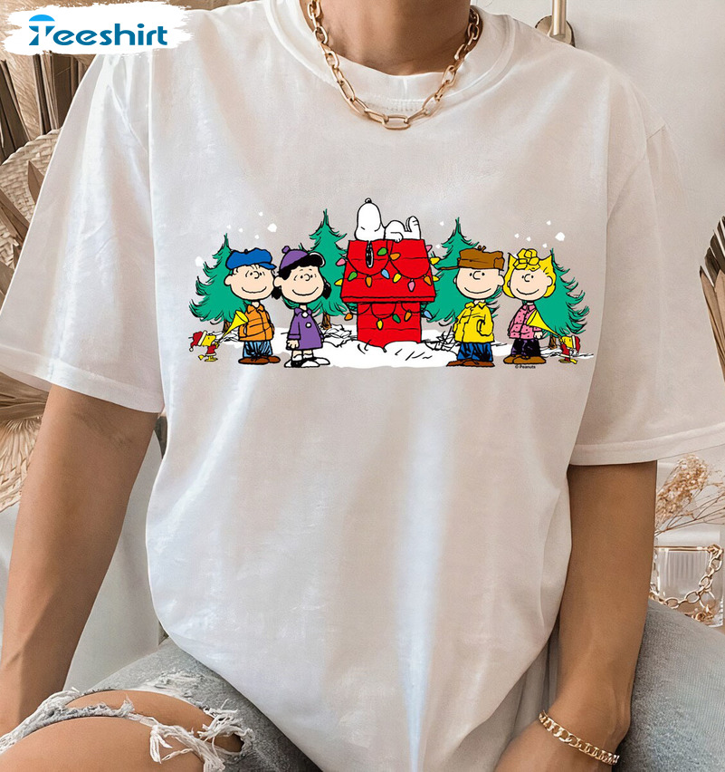 Peanuts Snoopy Dog House Family Photo Sweatshirt, Snoopy And Friends Christmas Costume Shirt