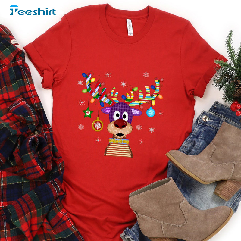 Peeping Reindeer Shirt – Christmas Lights Colorful Unisex Hoodie Tee Tops