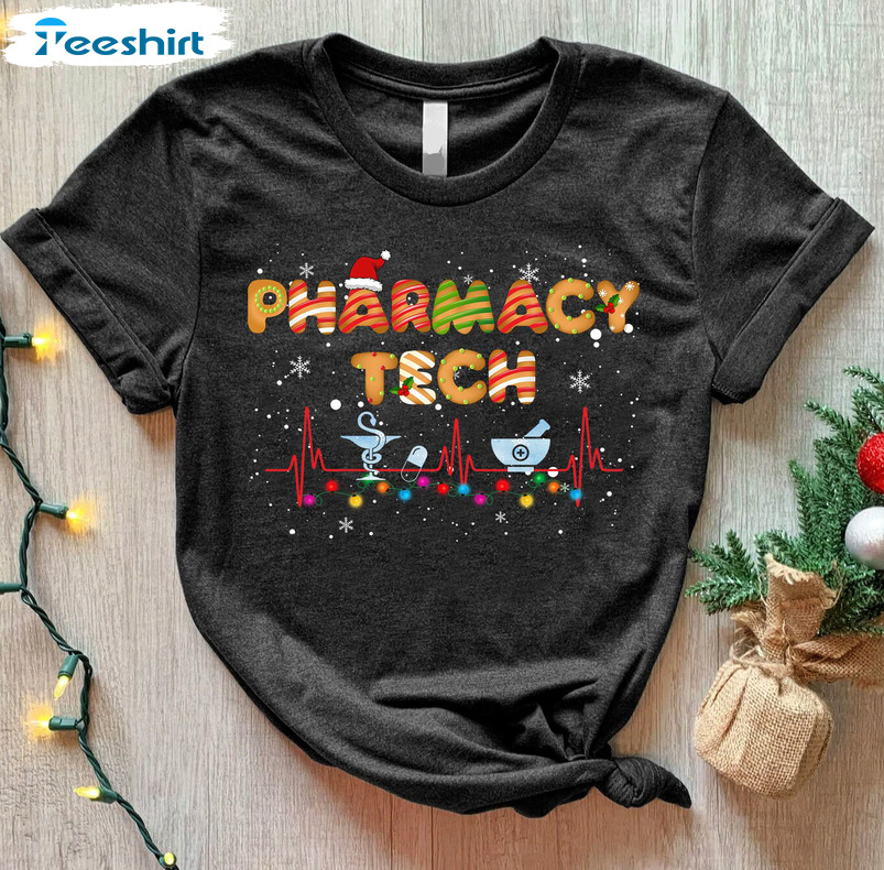 Pharmacy Tech Shirt, Christmas Pharmacy Short Sleeve Unisex Hoodie