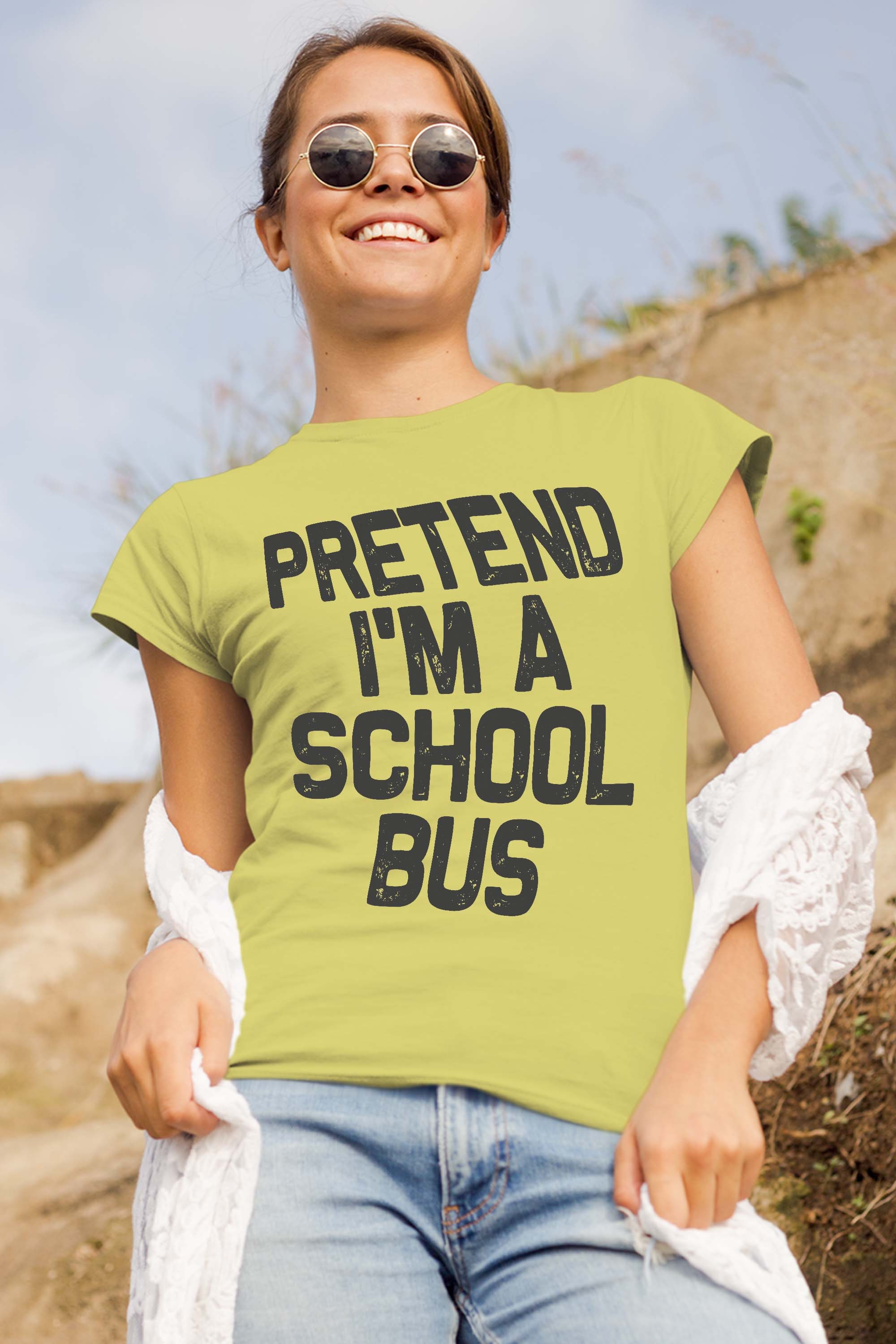 Pretend I’m a School Bus Halloween Costume Driver Gift T-Shirt