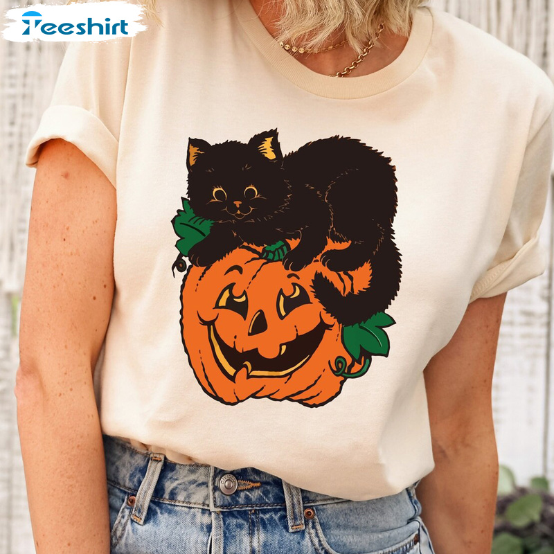 Pumpkin And Black Cat Sweatshirt, Halloween Vintage Design For All People, Funny Pumpkin Classic Tee Tops