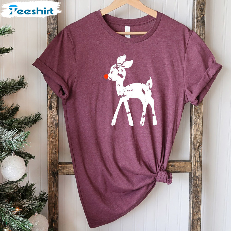 Reindeer Cute Shirt – Christmas Reindeer Vintage Design Sweatshirt Long Sleeve